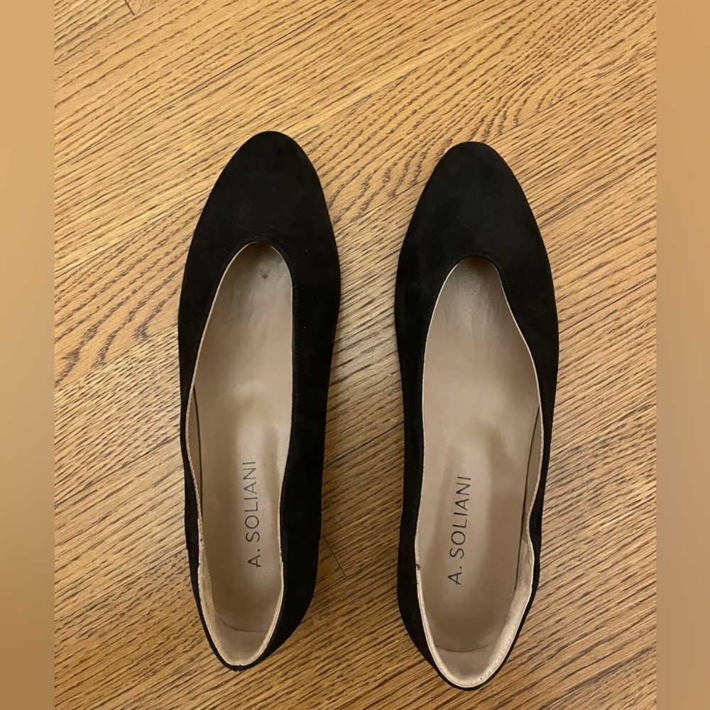 A. Soliani Scala Black Suede Ballet Flats size 39